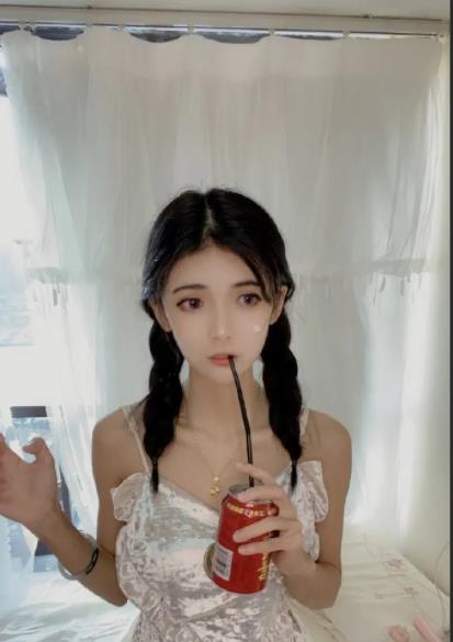 斗鱼狗头妹子性感主播合集1.6G超优质