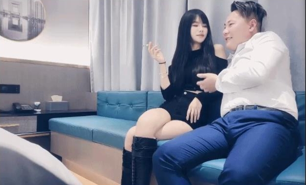 探花最新系列超大合集1部太高兴了