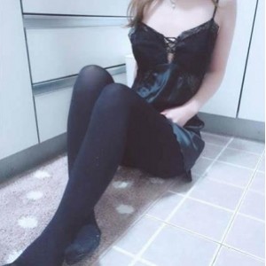 虎牙43V超薄线袜长腿美少女合集16.2G太顶了