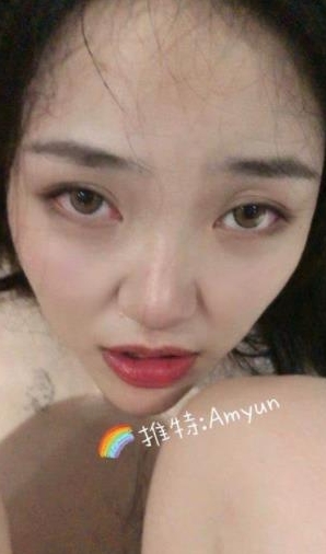 推特AmYun高颜值噼里啦合集1部1.38G