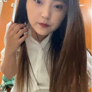 推特LoveLynn骚气合集男厕玩具秀696部241.4G