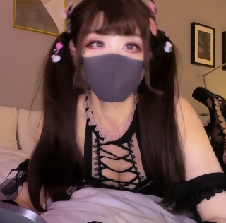 推特鸡教练黑丝白丝cos视频1部383MB太撩人了