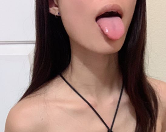 lucymochi推特留学生合集女同3部5.23G优质白嫩