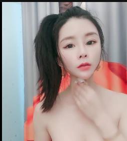 艾老师瑜伽私拍热舞单部2.7G蜜桃臀舞