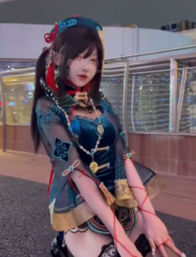 抖音璐酱cos福利视频1部300M超反差