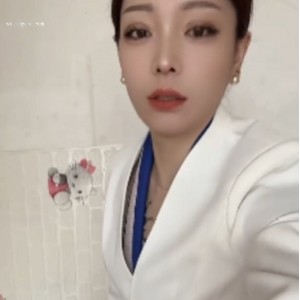 诱人抖音小梅道具互动合集9部1.4G太劲爆