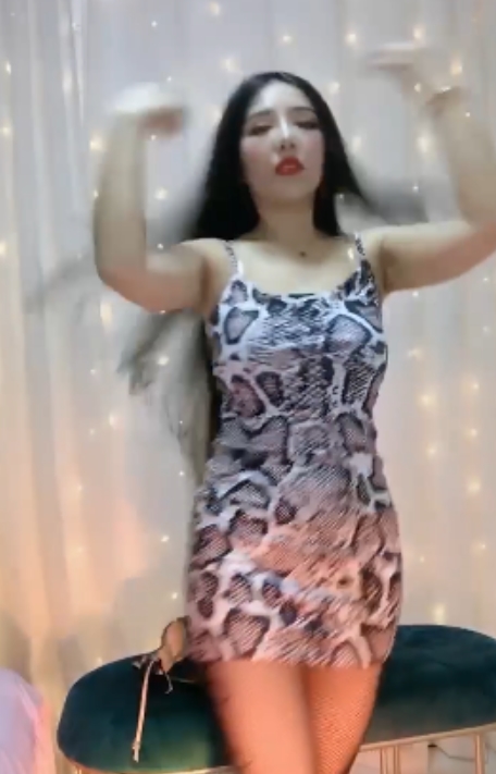 洋洋妖娆热舞101部抖音4GB大罩杯