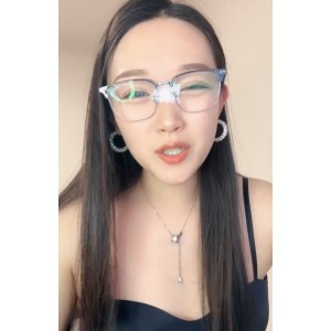 妹子叭嗦INS眼镜御姐合集57部48.6G太骚气