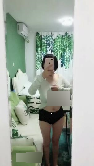 论坛首发孕妇挤馒头私拍10V1.1G巨献