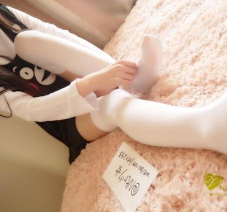 推特吃货小绿美腿合集4.8G纯洁美少女