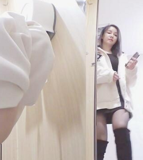 女厕实录9V1.27GB秘密时刻多位辣妹