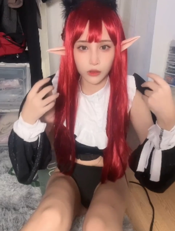 百度+ED2KAshisyourlove艾希台妹私藏合集53部37.1G浴室水声盖不住唧响腿根带痣