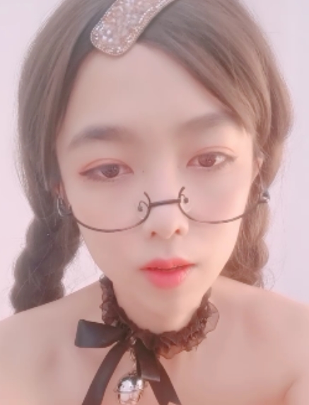 百度银狗子苏苏豆收藏合集422v411g新增196v含貂蝉馋龙