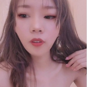 微博云云吖私拍作品精品合集14.4G优质肉感