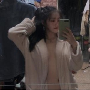 私圈吴x晶校园视频16部3.1G纯欲天花板