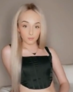 推特AstrellaRae绝版变装视频150m欧美CD太顶了