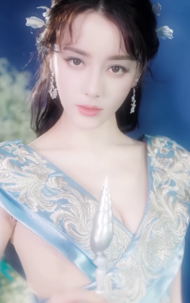 微博迪丽热巴AI换装视频1部500M妩媚动人