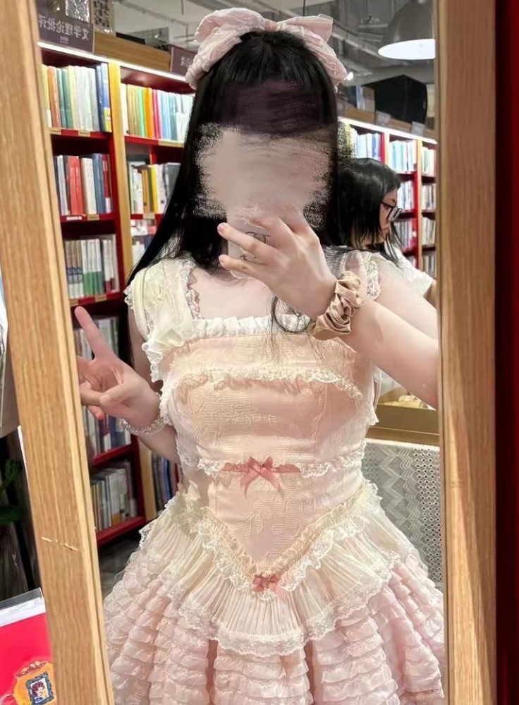 推特清清学长互动视频合集335V7.91G超火辣