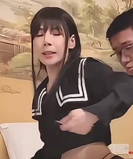 哔哩伪娘黑丝吃鸡互动视频481M太会玩了