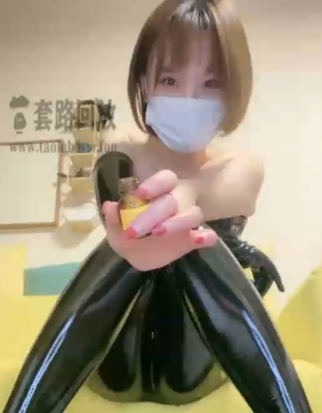 视频52部套路直播茹雪S17.7G火辣诱人