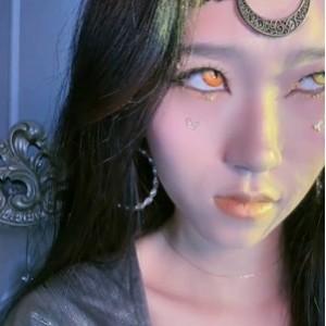 玩物直播陈莹斯蛇妖1部1.3G火辣