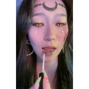 玩物直播陈莹斯蛇妖1部1.3G火辣