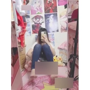 推特77绝密定制视频6部2.6G飞机场福利