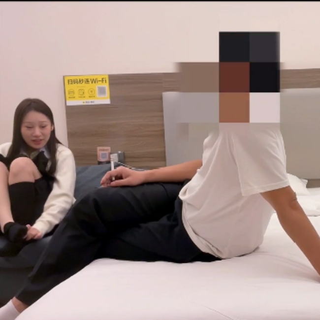 探花优质白富美经纪88部邓西门586MB玛莎车阵