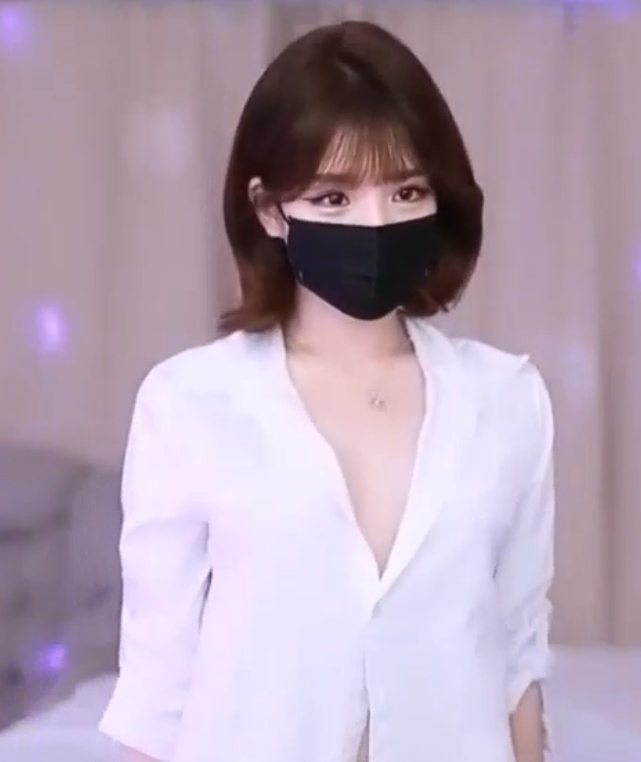 推特youha1004丰腴视频合集85部12G