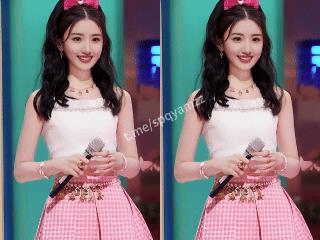 推特小美怼脸脱衣合集22部160MB超诱惑