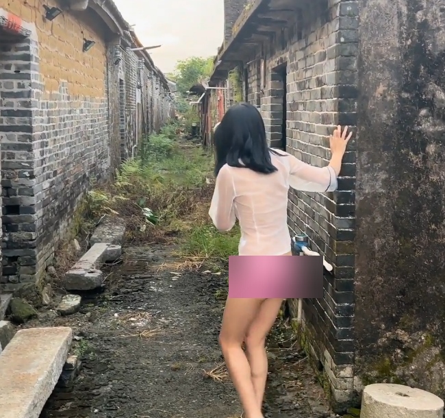 cikaimoon透明装乡下漫步2V2.83G妻子勾人