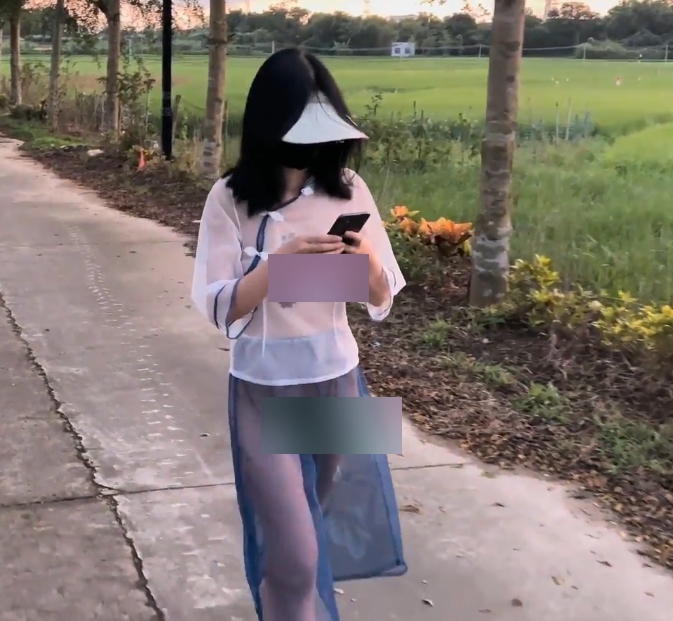 cikaimoon透明装乡下漫步2V2.83G妻子勾人