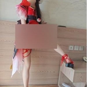 推特大合集花火cos精选翘臀控必冲69V6.9G