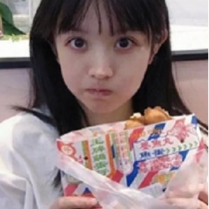 每日更新阿黑颜网红明星合集20V100M太顶了