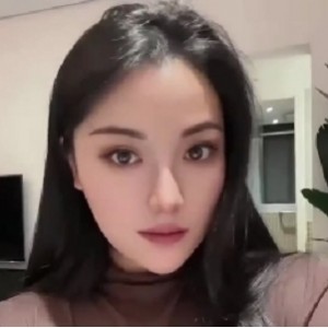 推特边缘模特私密约会绝密展示25套590M