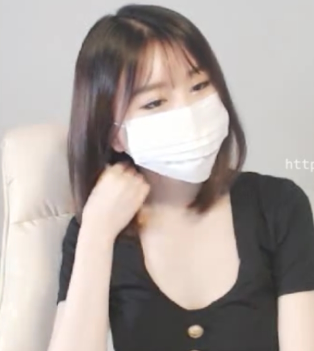 韩网李荷艺热舞珍藏版347期76G