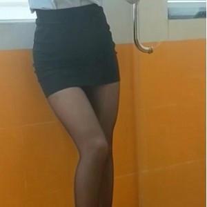 哔哩小丝CC73v12.4g丝袜美腿神作劲爆珍藏