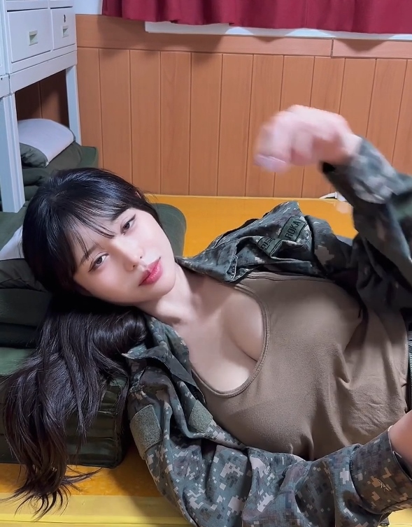 徐婉军训优质宿舍1.55GB顶流尤物