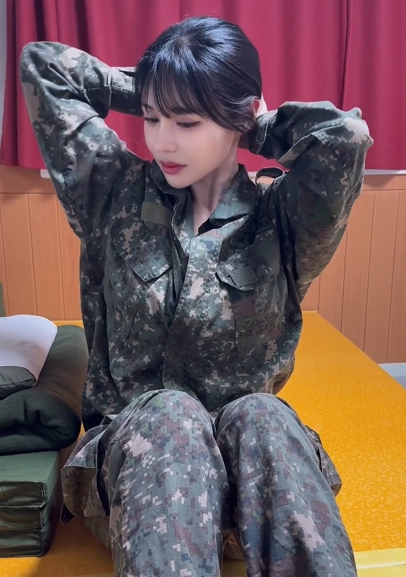 徐婉军训优质宿舍1.55GB顶流尤物