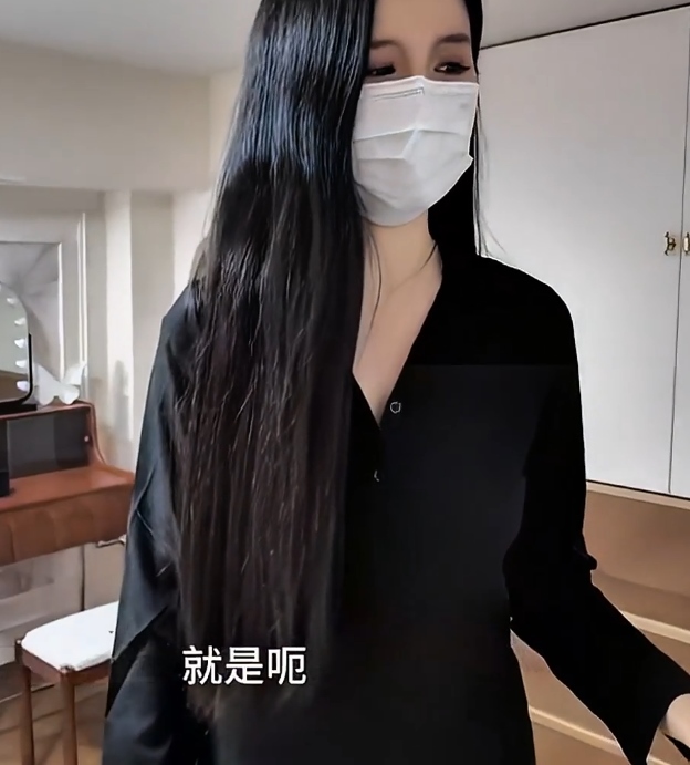 Luna姐姐售楼部密档37部831MB黑丝诱惑