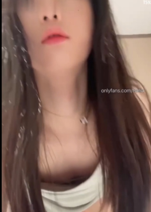 OF小薰伪娘表演70G超值88部合集热辣放送