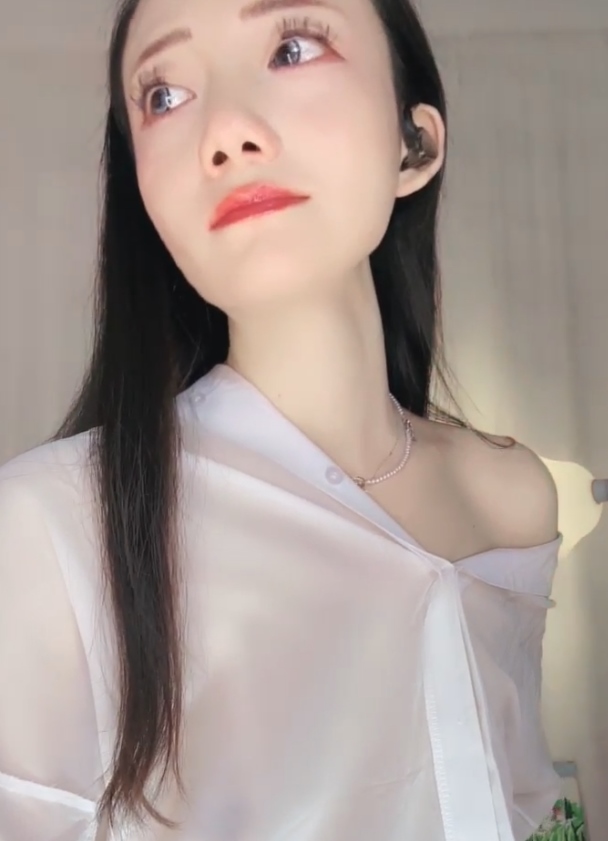 丰满宝格美热舞3部推特3.35GB